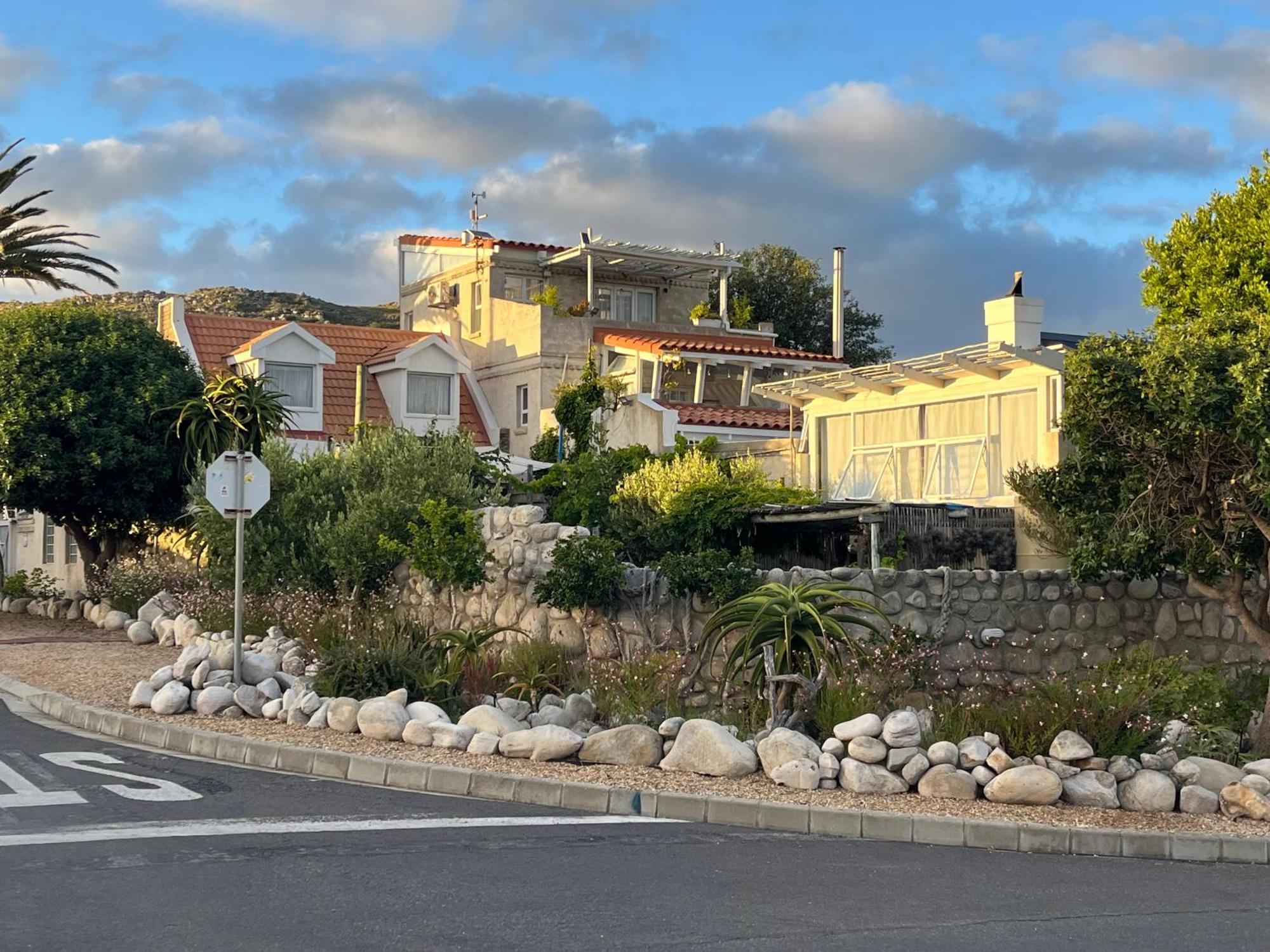 Storyhouse In קומצ׳ייה מראה חיצוני תמונה